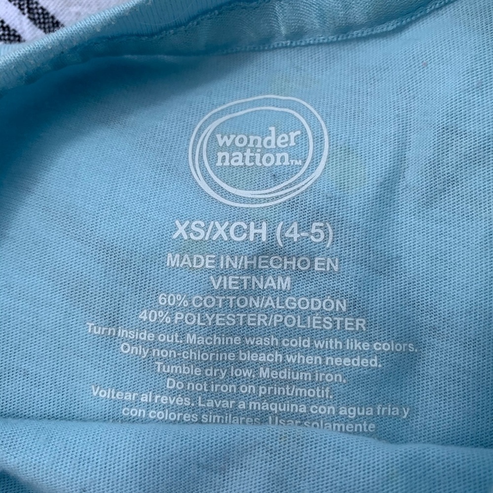 🌈6/$10 Long Sleeve Penguin Tee - Picture 4 of 6